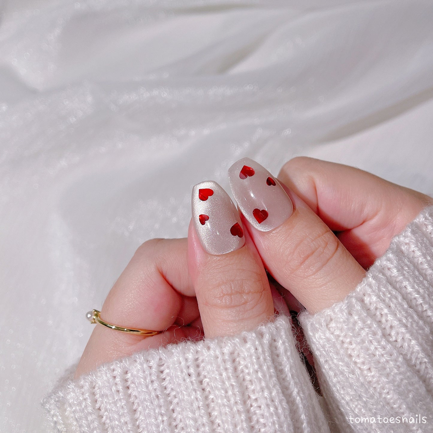 Mini Red Heart Satin