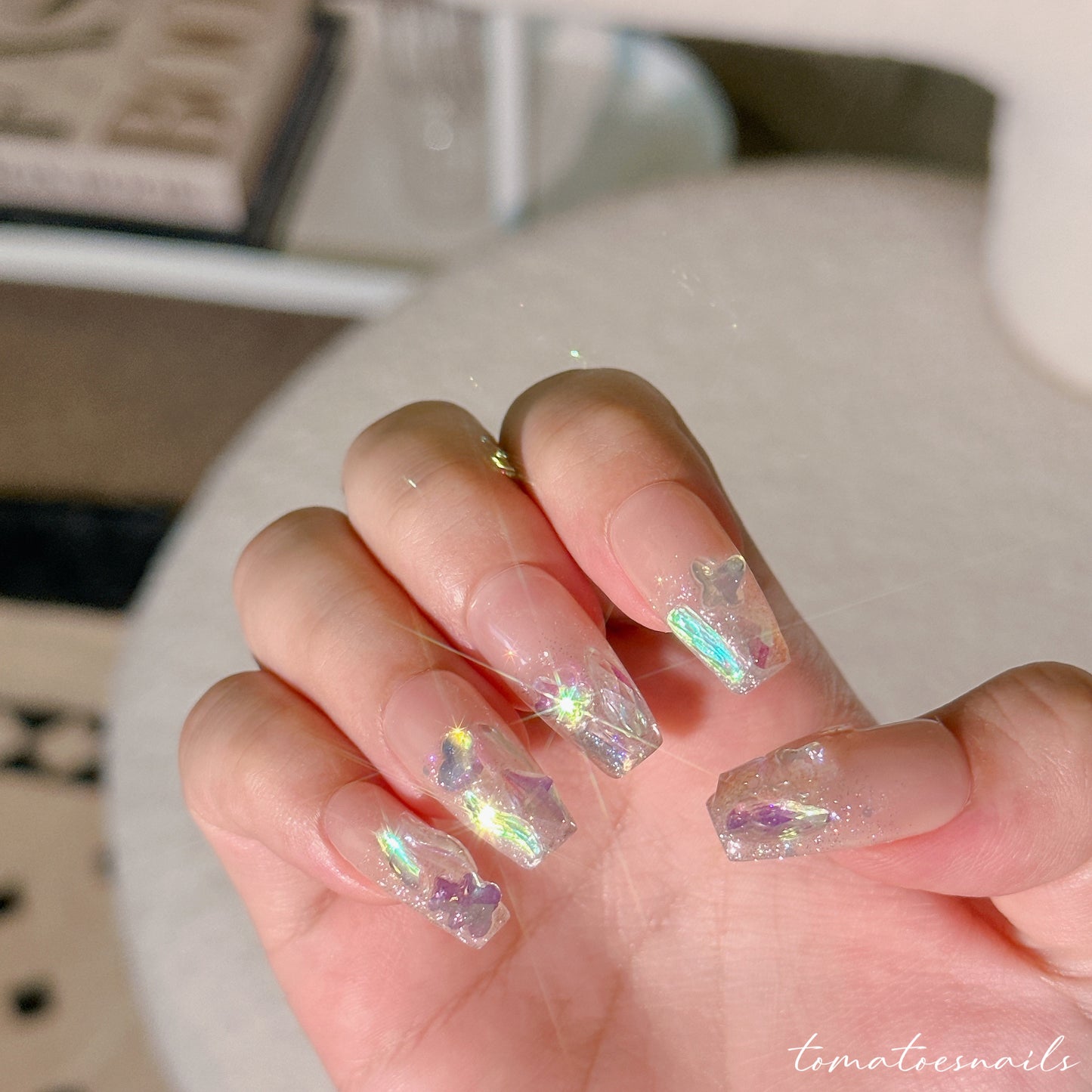 CLEAR Aurora Glitter Ice