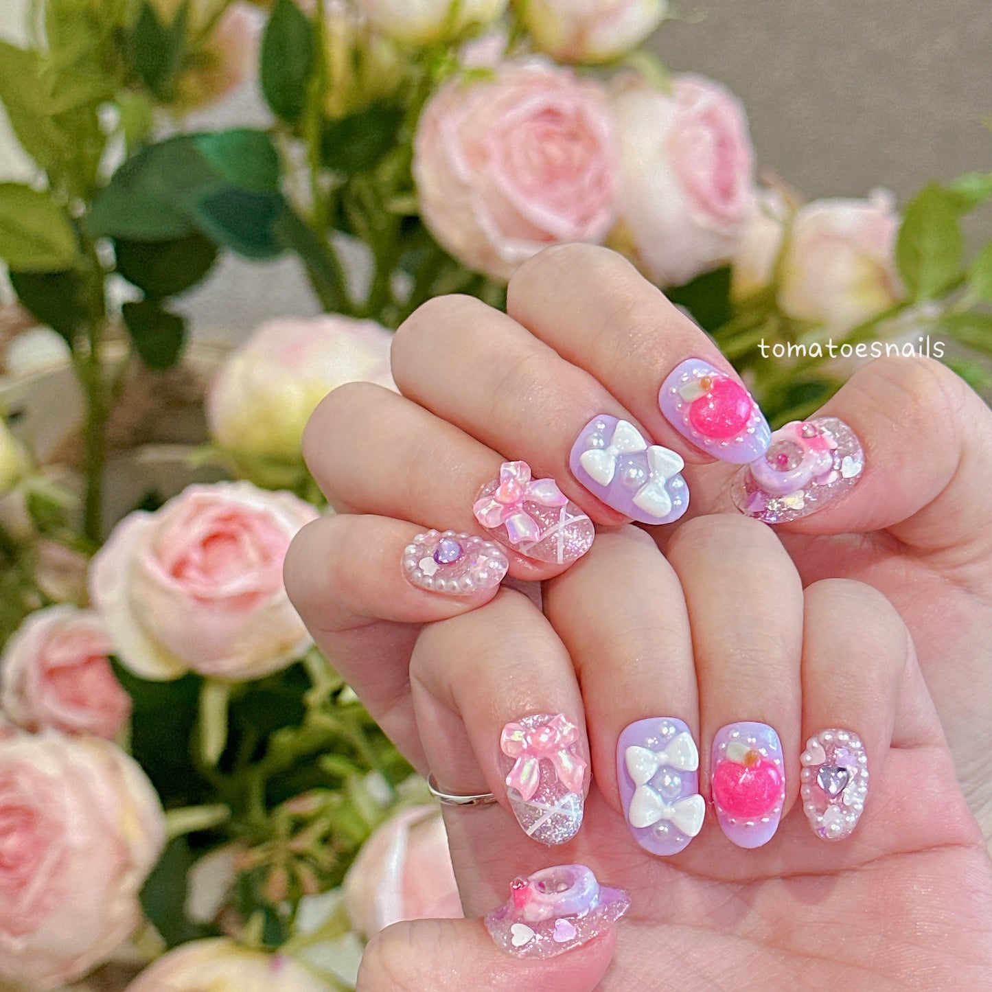 Mini Apple Tamagotchi Shaker