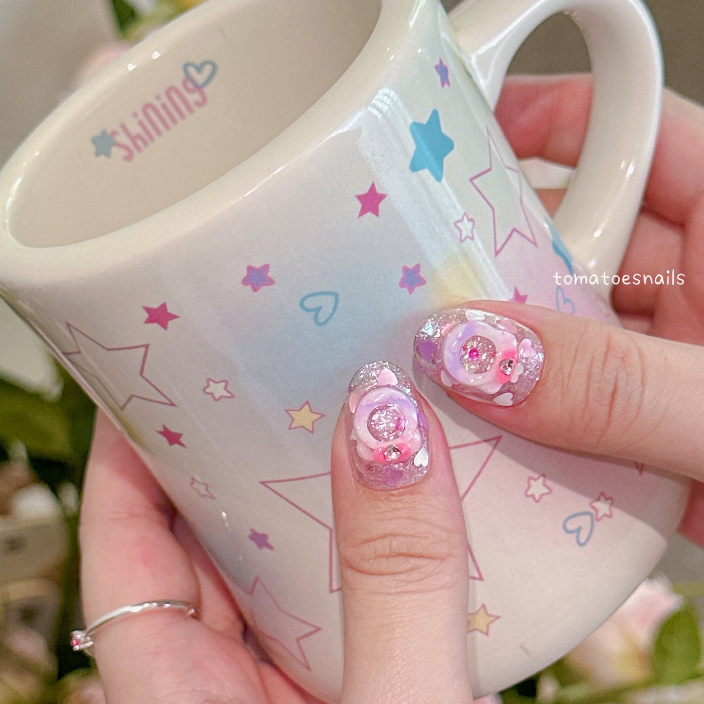 Mini Apple Tamagotchi Shaker