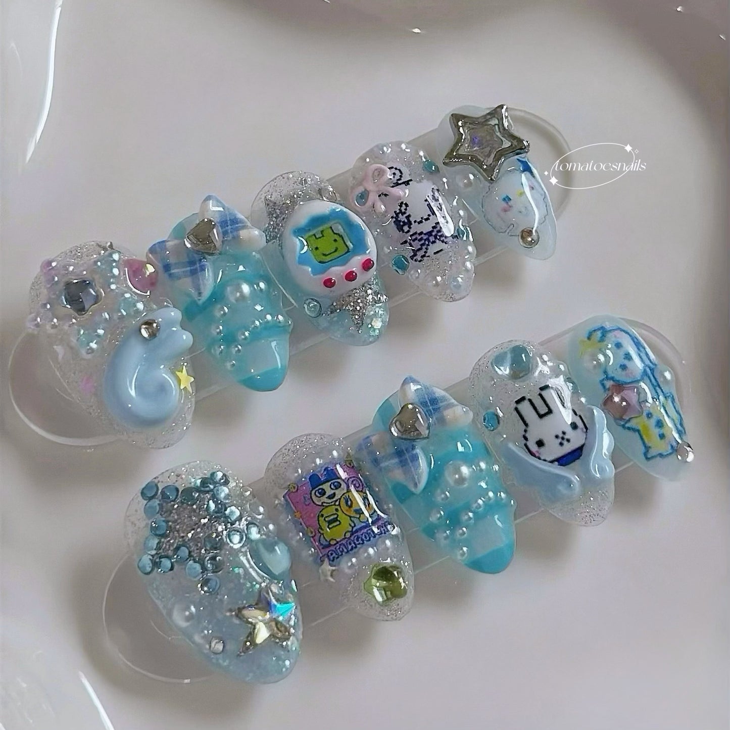 Gashapon Tamagotchi (Random Characters)