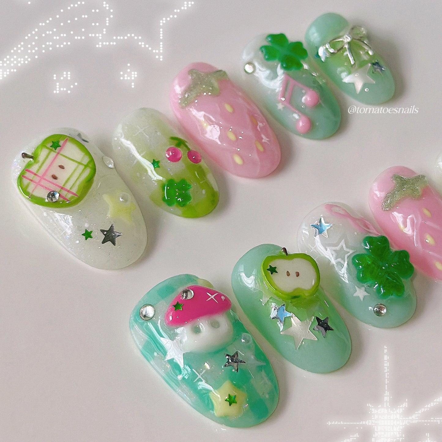 Lucky Apple & Clover