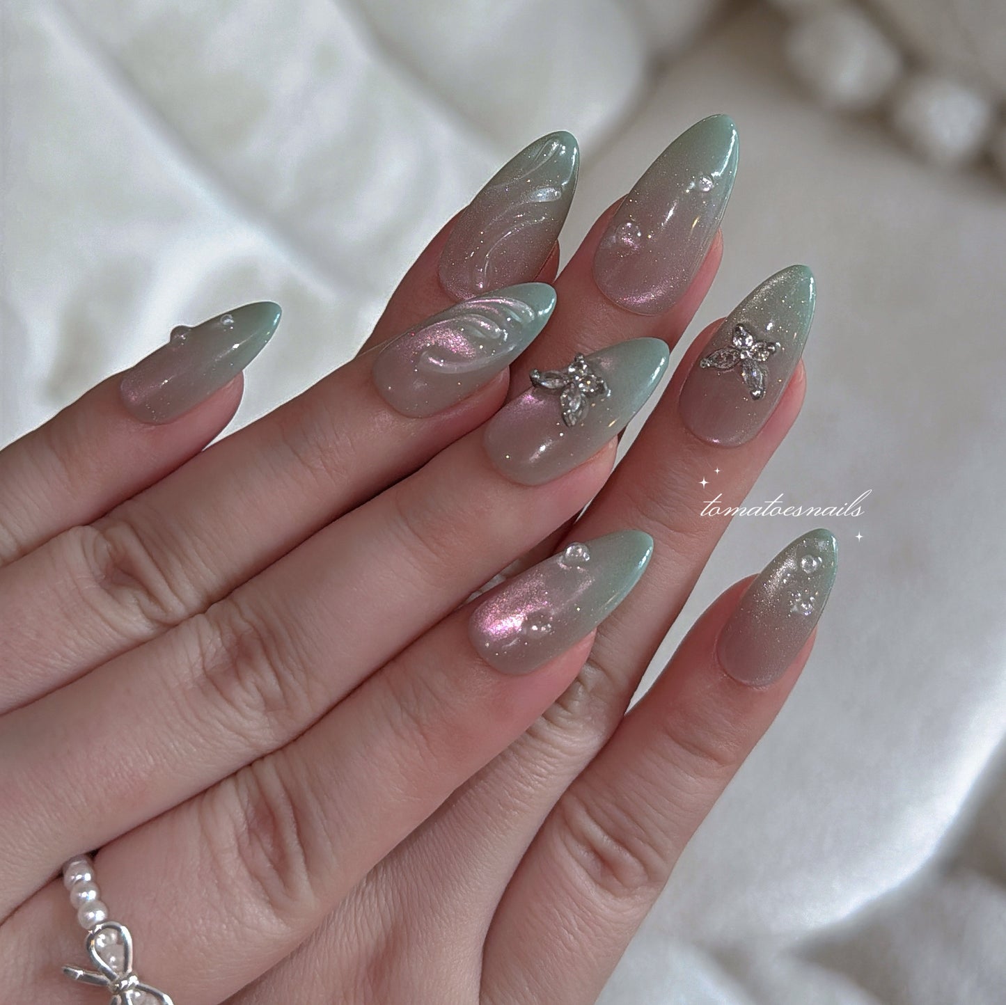 Morning Dew (pink & moonlight cat eye glow)