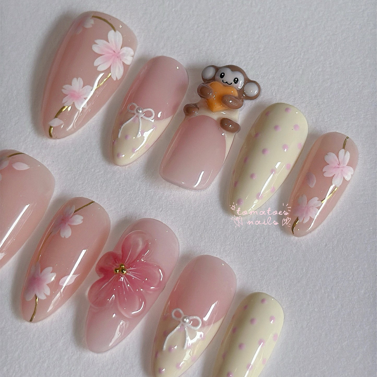 Monkey Hug (can switch to 3D flower)